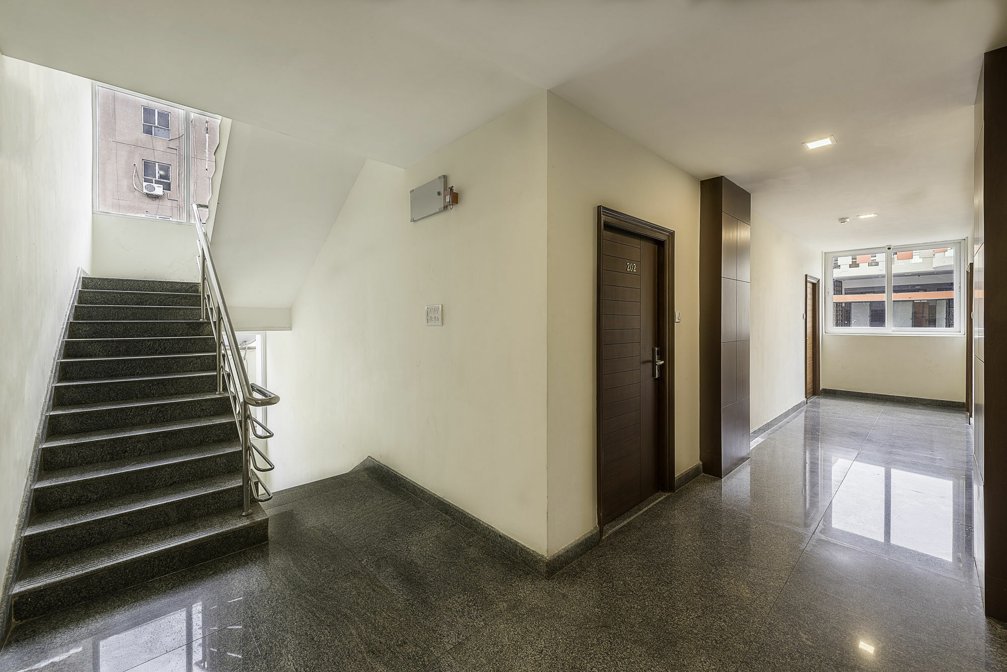 Treebo Trend Hotel Jp Plaza Nampally حيدر أباد المظهر الخارجي الصورة